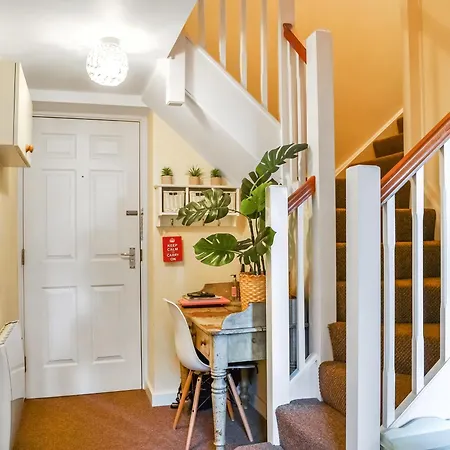 County House - 27911 Дом отдыха Йорк