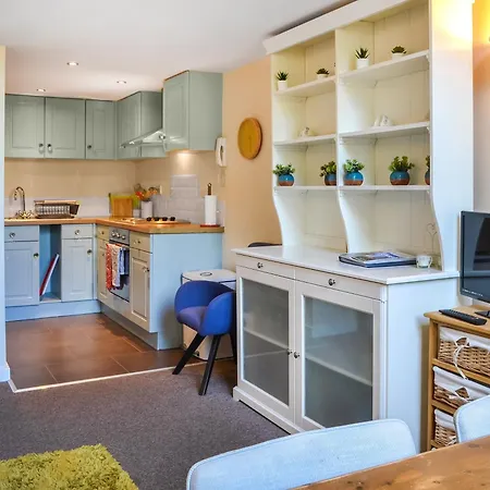 Дом отдыха County House - 27911 *