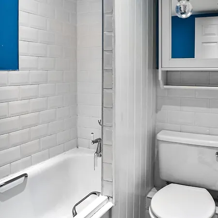 County House - 27911 Дом отдыха *